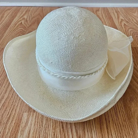 Georgette Vintage Women's Classy Hat Cream. - Picture 4 of 13